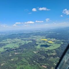 Flugwegposition um 13:45:54: Aufgenommen in der Nähe von Okres Tachov, Tschechien in 1763 Meter
